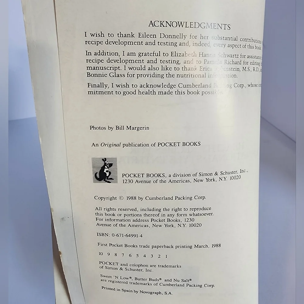 VINTAGE On the Light Side Cookbook